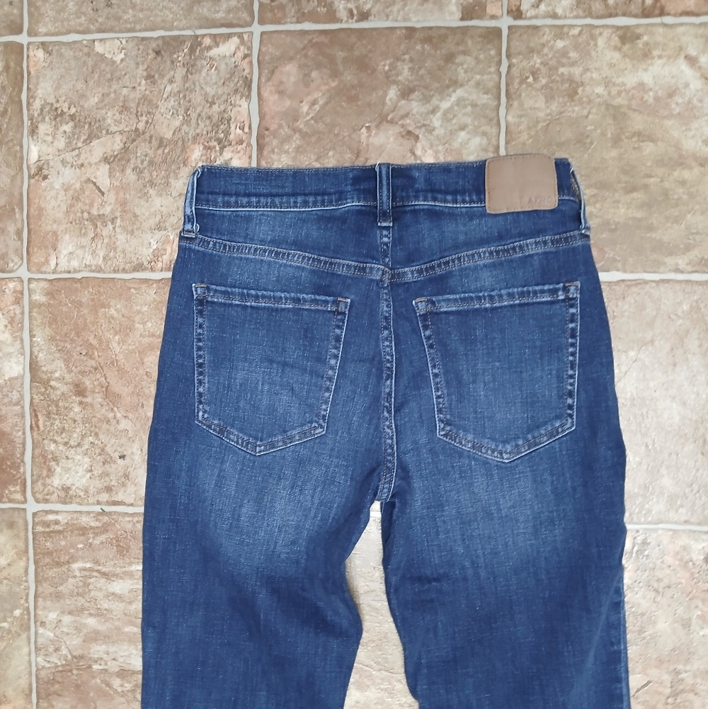 Aeropostale High Rise Lightly Distressed Flare Jeans Size 6 - Picture 4 of 5